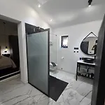 Oli 1 *